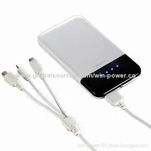Fashionable Power Bank with 5V/2.1A Output and Flashlight, Available in Various Colors